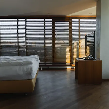 Yours Truly Hotell München