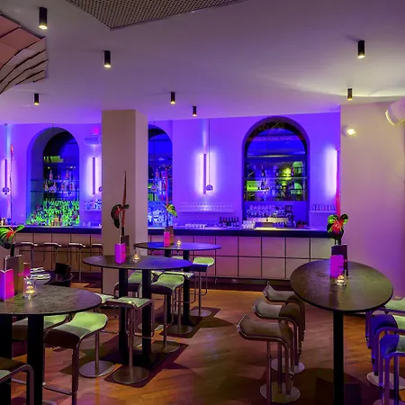 Hotel Yours Truly 4*