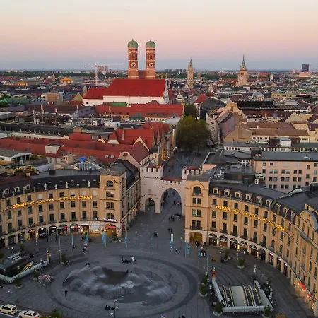 Yours Truly Hotel Monachium