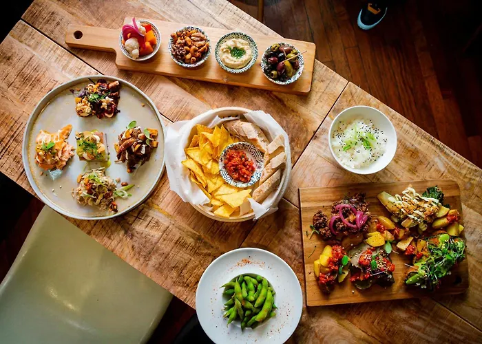 מלון Yours Truly 4*