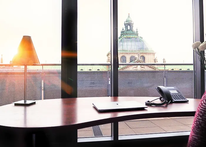 Yours Truly Hotel 4*