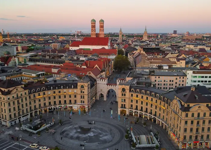 Yours Truly מלון מינכן